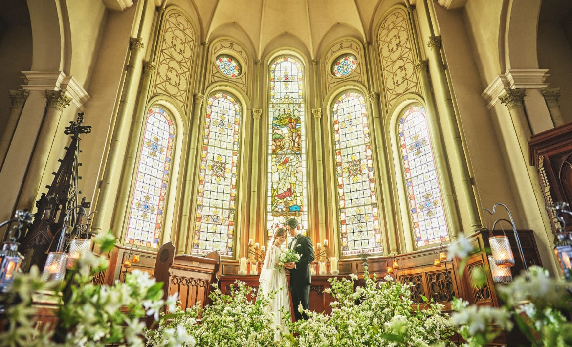 まずはブライダルフェアに参加