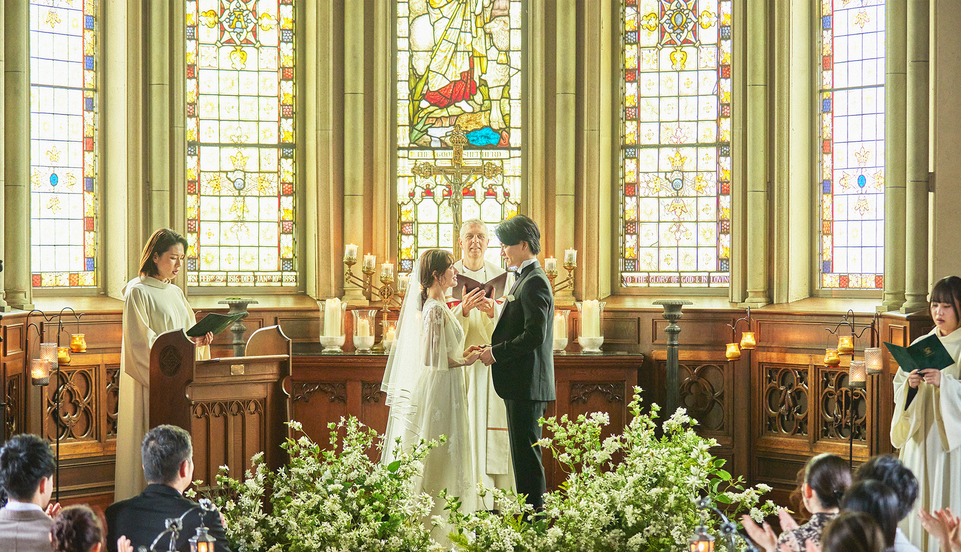 【撮影データ50カット付き♪】ステンドグラス輝くチャペルで挙式のみプラン